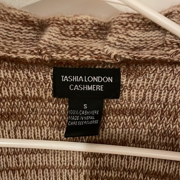 Tashia London 100% Cashmere Cardigan Sweater S - Picture 2 of 4